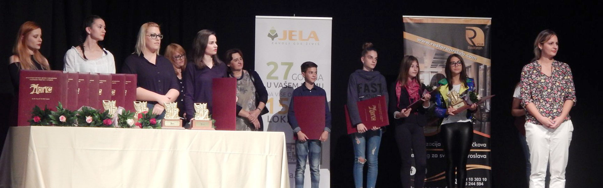 U POZORIŠNOM SVETU DECE I MLADIH