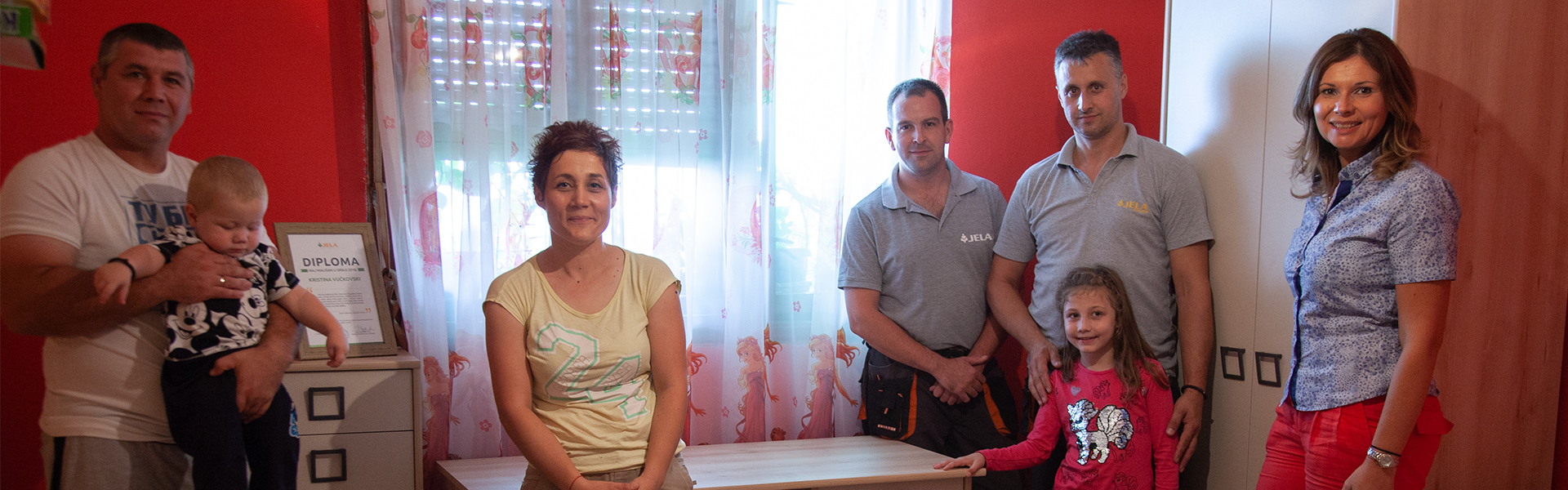 KIKI I VUK SU NAŠ CEO SVET