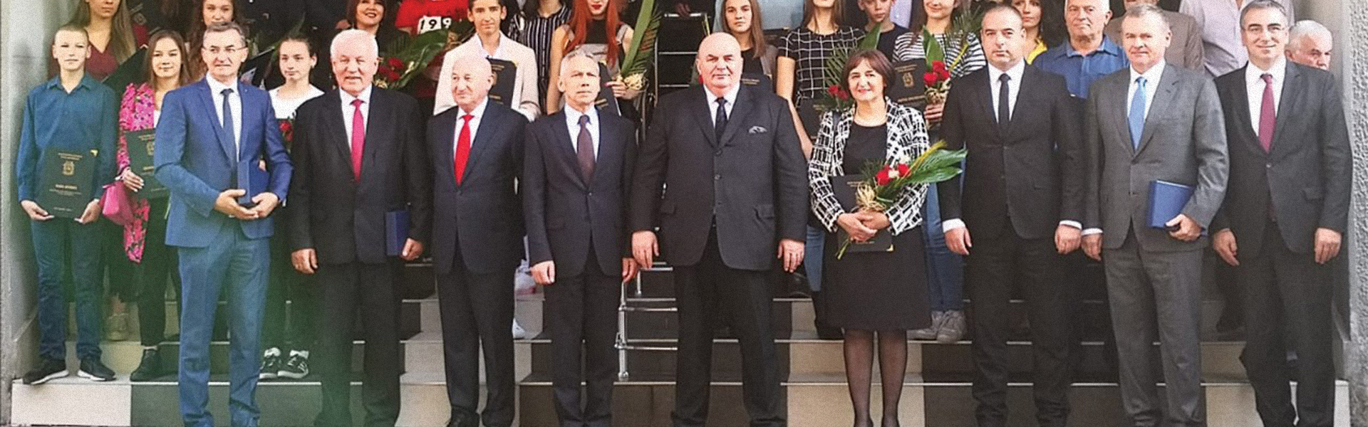 OKTOBARSKA NAGRADA MIROLJUBU RADOVANOVIĆU